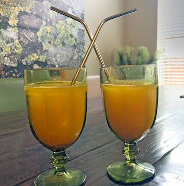 El Greger high-immunity tea concoction with lemon and turmeric